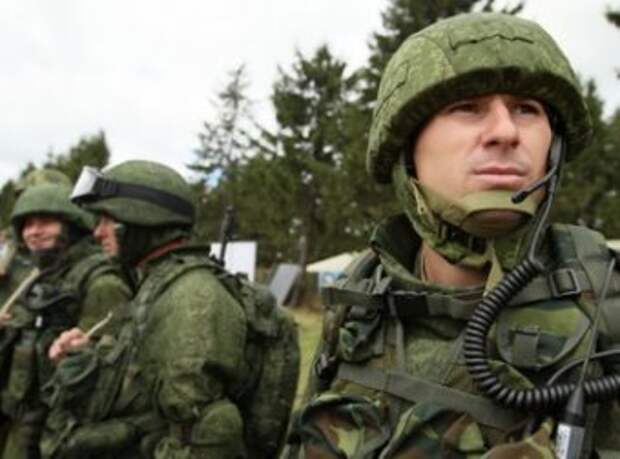 Белоруссия стягивает войска к украинской границе Белоруссия стягивает войска к украинской границе