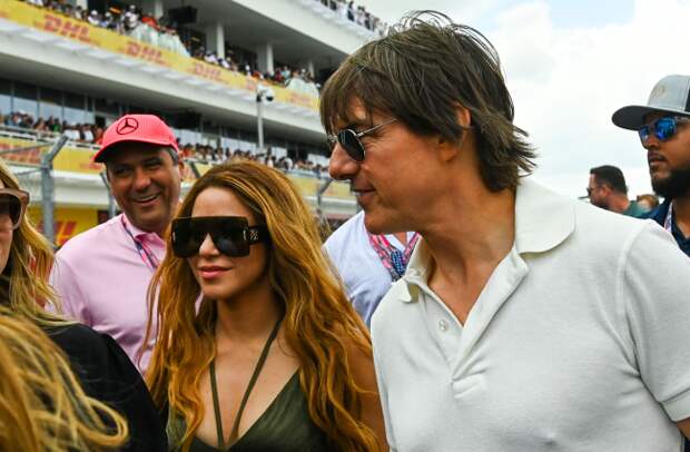 shakira tom cruise miami f1 - dating rumors