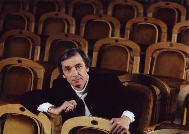 Исполняется 80 лет со дня рождения дирижера Евгения Колобова