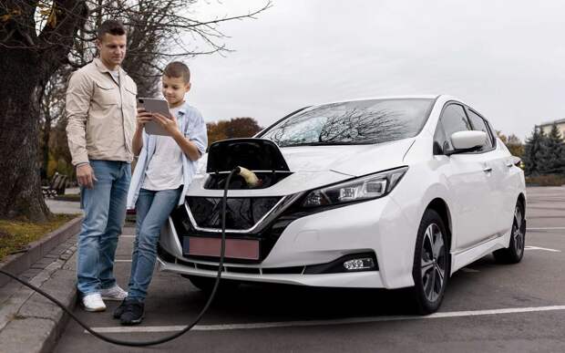 Электромобили признаны не более опасными для пешеходов, чем автомобили с ДВС