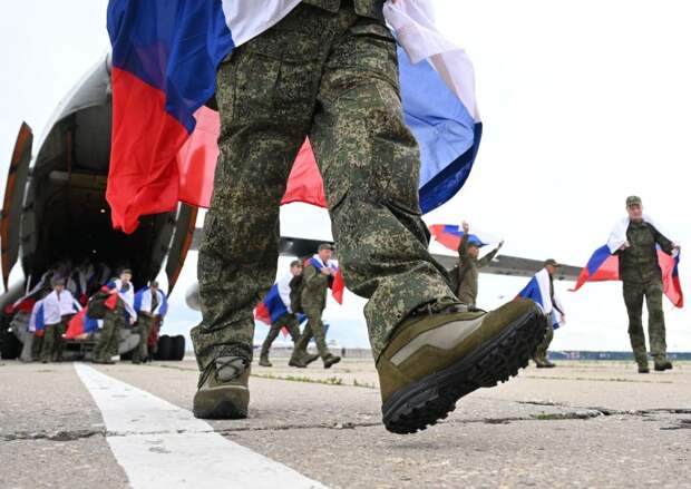 Россия вернула из украинского плена 300 военнослужащих