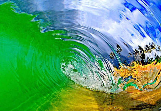 wave03 Самые красивые гавайские волны от Кларка Литтла