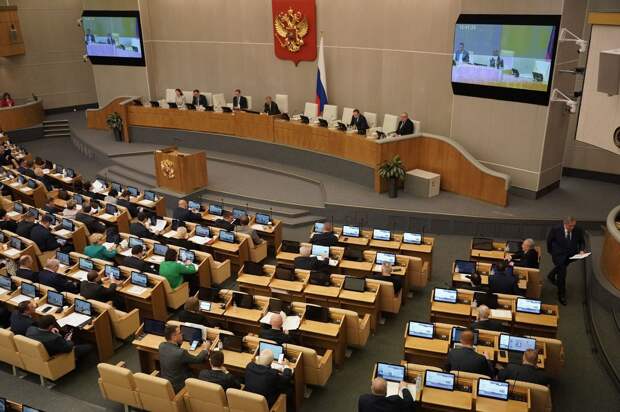 Госдума приняла закон об ужесточении наказания за дискредитацию ВС России