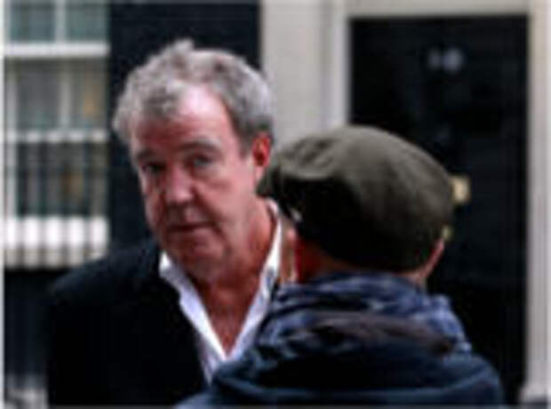 Ведущего Top Gear Джереми Кларксона отстранили от эфира за драку с продюсером Ведущего Top Gear Джереми Кларксона отстранили от эфира за драку с продюсером