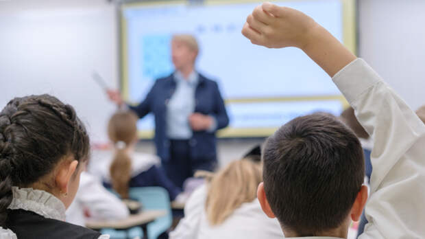 В Минпросвещения рассказали о планах увеличить число детей на продленке