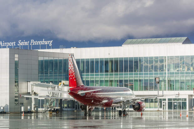 В аэропорту Пулково задержали более 40 рейсов