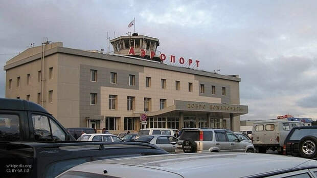 Главный аэропорт Камчатки закрыли из-за обледенения