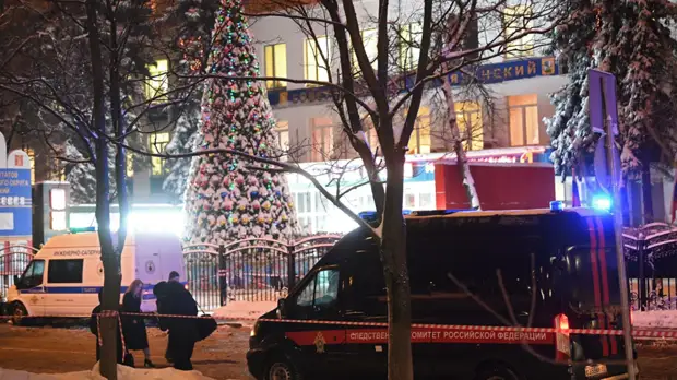 Глава МВД представит к госнаграде полицейского за задержание стрелявшего в Москве