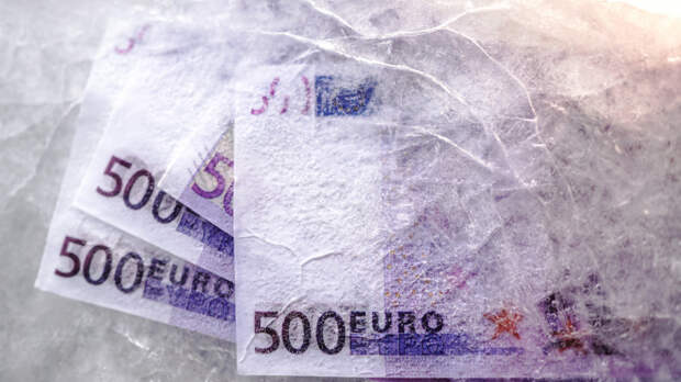 The Conversation: ЕС не решается конфисковать активы РФ из-за сомнений в Украине