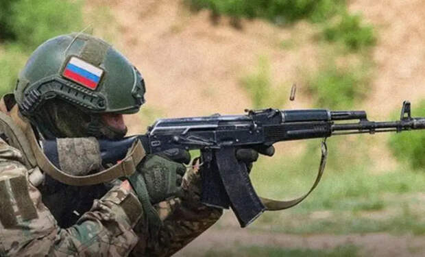 ВС РФ успешно продвинулись в восточной части Красногоровки, заняв выгодные позиции в многоэтажной застройке