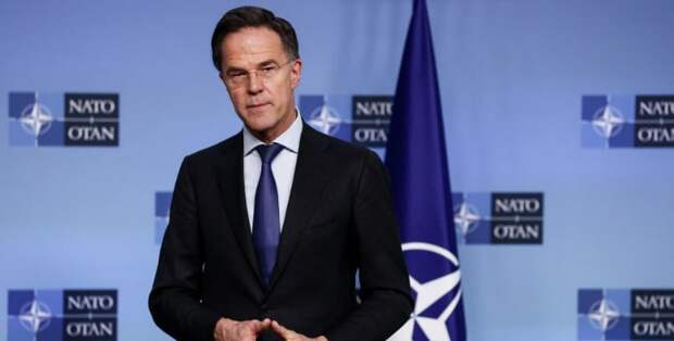 Рютте поддержал идею Макрона о возобновлении контактов с Россией