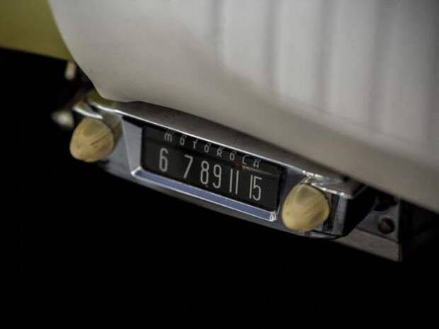 Kaiser Darrin Sport Convertible: жертва Корветта