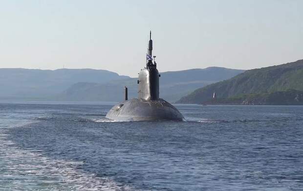 Британия решила бороться с российскими подлодками с помощью буев