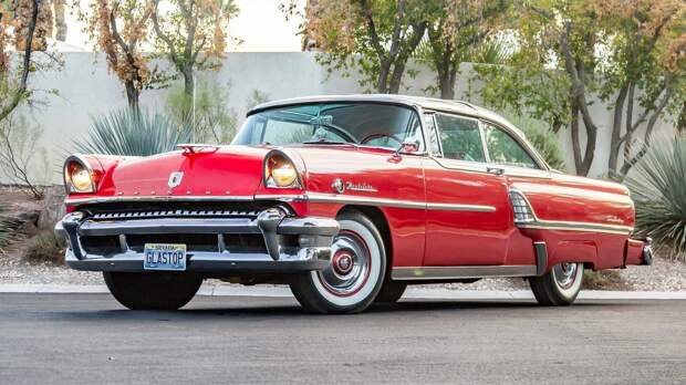 Mercury Montclair Sun Valley 1955 с прозрачной крышей