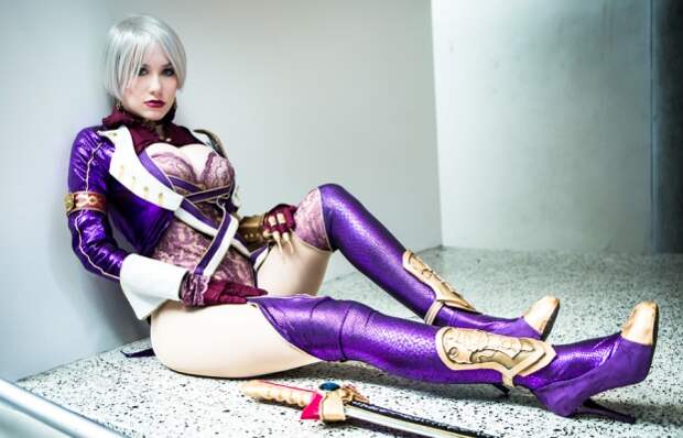 умопомрачительный cosplay девушки на Soulcalibur