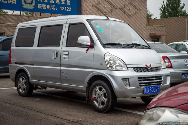 Красная лента на авто в Китае  красная, лента, причины