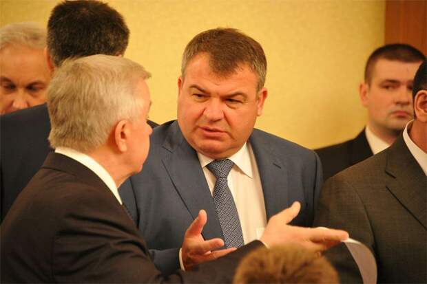 Для Анатолия Сердюкова нашлась новая должность Для Анатолия Сердюкова нашлась новая должность