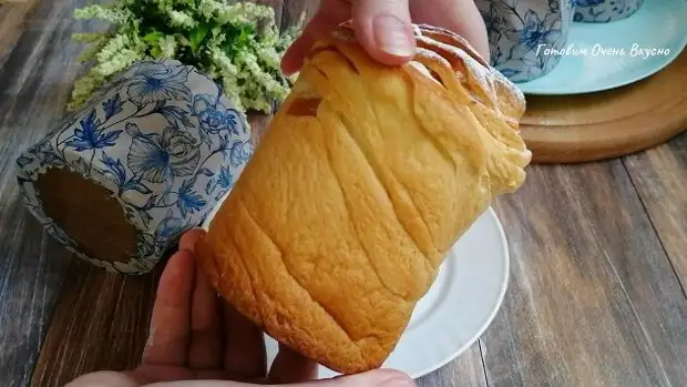 Сколько ни пробовала другие, всегда возвращаюсь к нему. Краффин - идеальный кулич. Быстрое тесто без опары