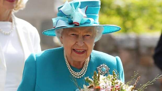 Елизавета II готовится передать свои полномочия принц Чарльзу