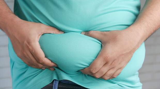 Нутрициолог Матвеева предупредила об опасности лишнего веса для потенции и либидо