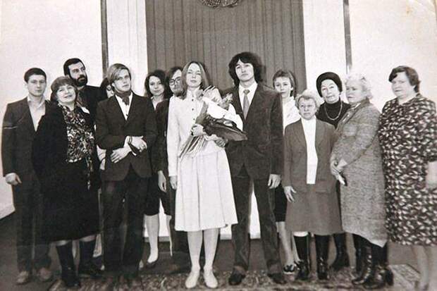 Виктор Цой и Марианна Ковалева, 1984 актеры, звезды, знаменитости, политики, свадьба, эстрада