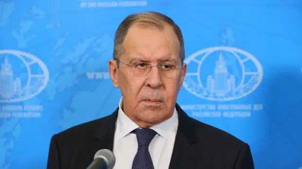 Лавров: США со всех сторон обложили Россию военными базами