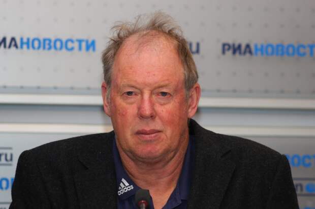 Экс-тренер сборной РФ назвал ошибкой присутствие россиян на Олимпиаде