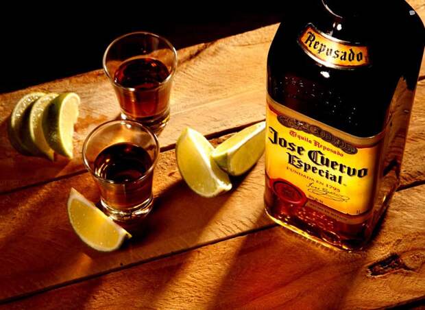 Jose Cuervo был первым в коммерциализации рынка текилы. Он не менее реален, чем Джек Дэниелс, Джим Бим или капитан Морган. текила, факты