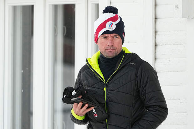 Тренер российских лыжников рассказал о конфликте с украинцем в Италии