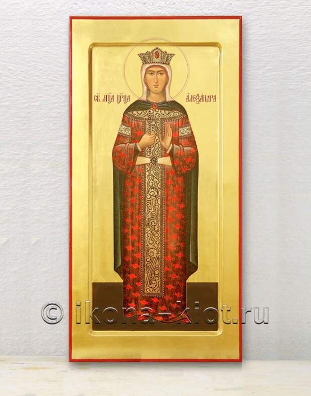 m-alexandra-carica-1 m-alexandra-carica-1