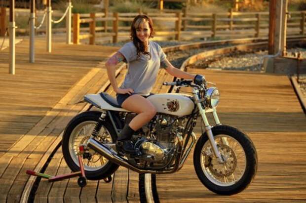 Yamaha XS750