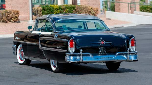 Mercury Montclair Sun Valley 1955 с прозрачной крышей