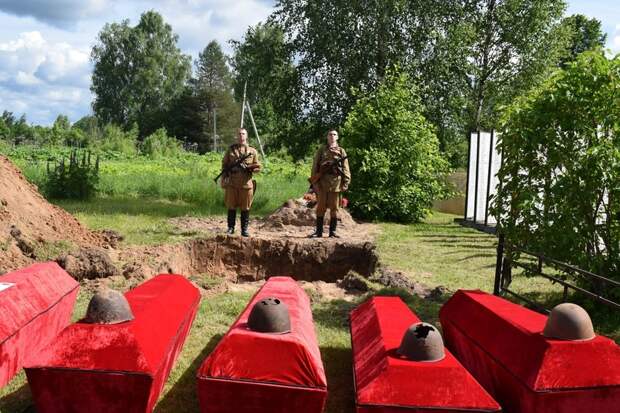 В Оленинском муниниципальном округе прошли захоронения солдат Великой Отечественной войны