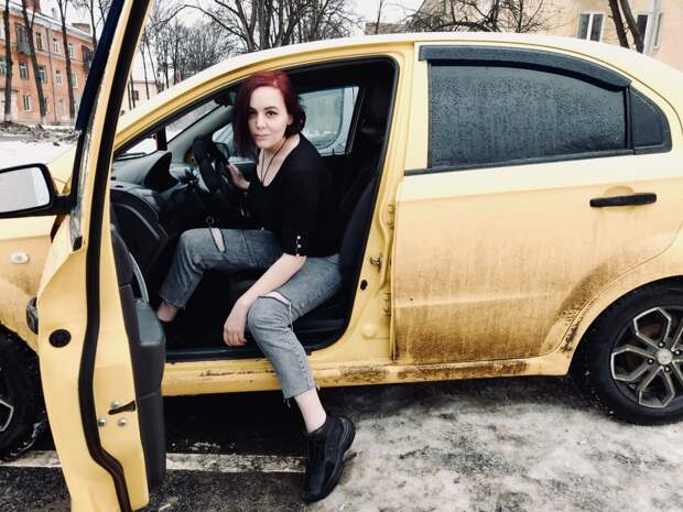 Первый автомобиль у моей дочери.