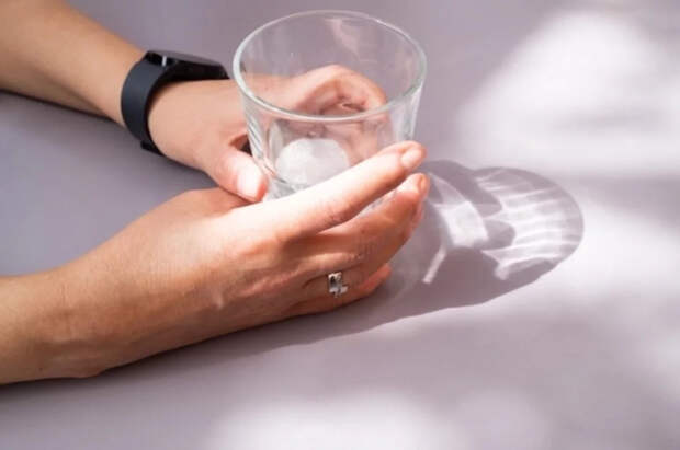 Назван простой напиток без кофеина, улучшающий концентрацию