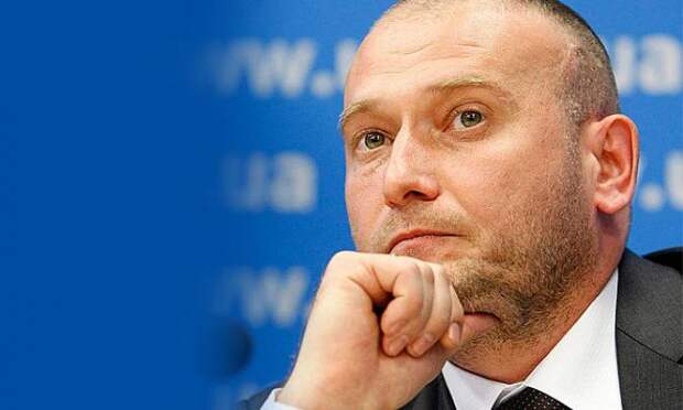 Ярош заявил, что слагает с себя полномочия лидера "Правого сектора"