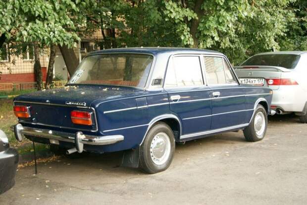 Типичные автовладельцы нашего двора Типичные автовладельцы нашего двора автовладельцы, двор, соседи