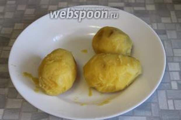 Очистить от кожуры.