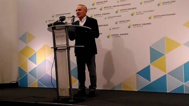 Политолог Ростислав Ищенко прокомментировал возвращение журналиста Савика Шустера на Украину