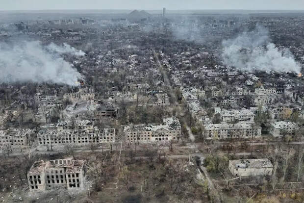 За ВСУ в Торецке осталось менее 5 процентов территории города, сплошная линия обороны перестала существовать