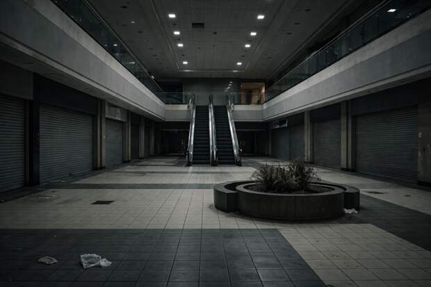 13 брендов закроют магазины в России в 2026 году