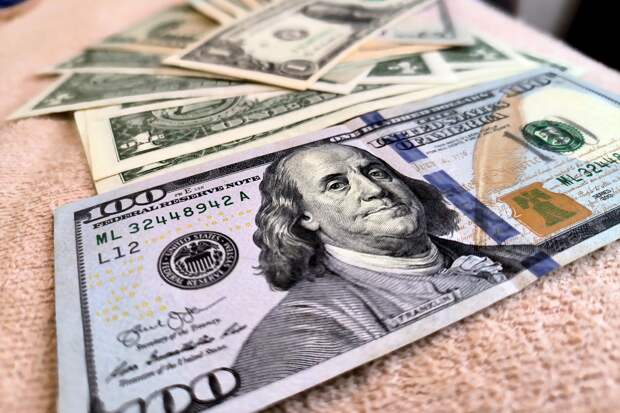 Российский судья преуспел в долларовом бизнесе