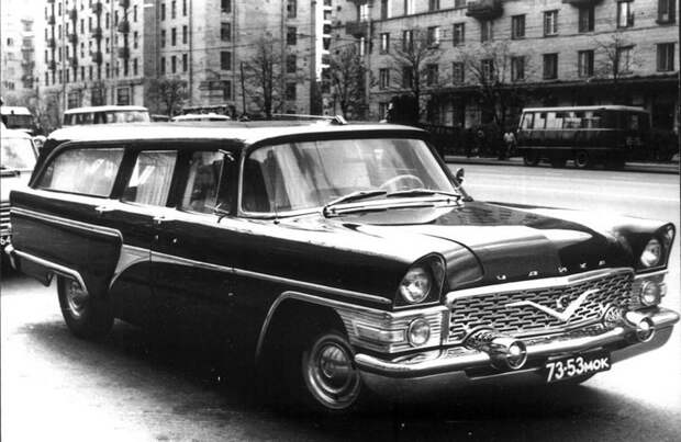 Редчайший универсал ГАЗ-13С: «Черная врачиха» авто, история