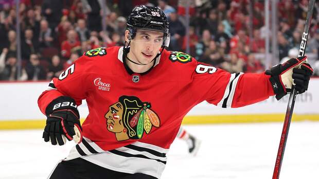 Гол Михеева помог «Чикаго» победить «Айлендерс»