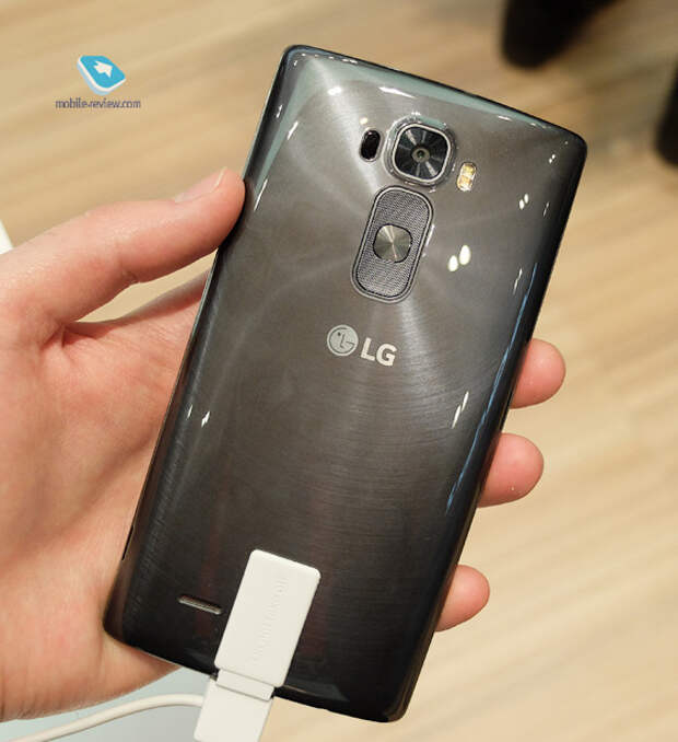 MWC 2015. Новинки LG, а также LG Fx0 и LG AKA