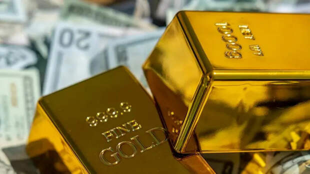 Капитуляция покупателей: рынок золота при однодневном обвале потерял $2,3 трлн