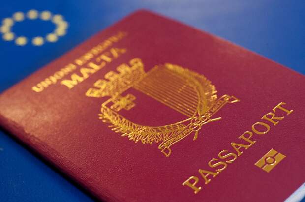 Власти Мальты опубликовали список иностранцев с двойным гражданством