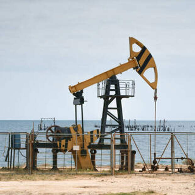 Решение стран G7 установить предельные цены на российскую нефть оценили