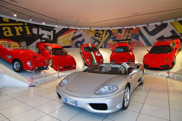 ferarri_museum_1 (20)