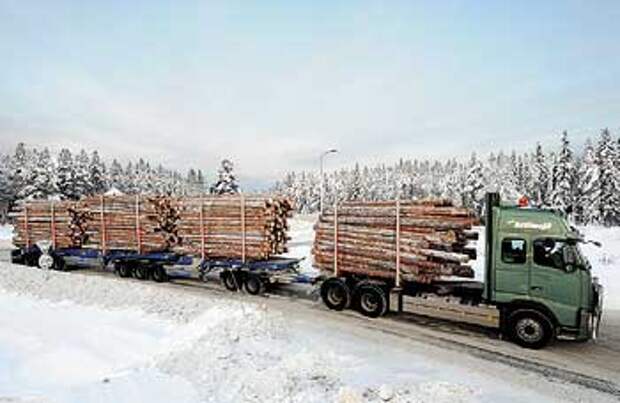 автопоезд на базе грузовика Volvo FH16